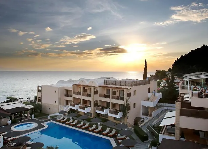 ホテル Olympion Sunset Halkidiki Skála Foúrkas