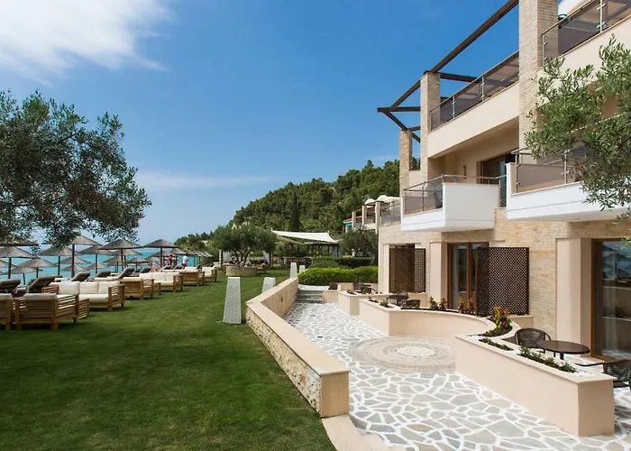 ホテル Olympion Sunset Halkidiki Skála Foúrkas